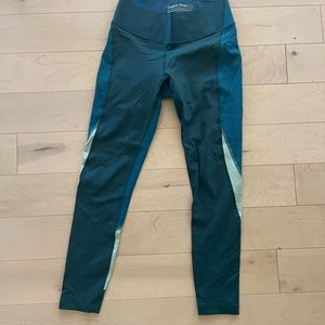 Outdoor voices Leggings Size Small